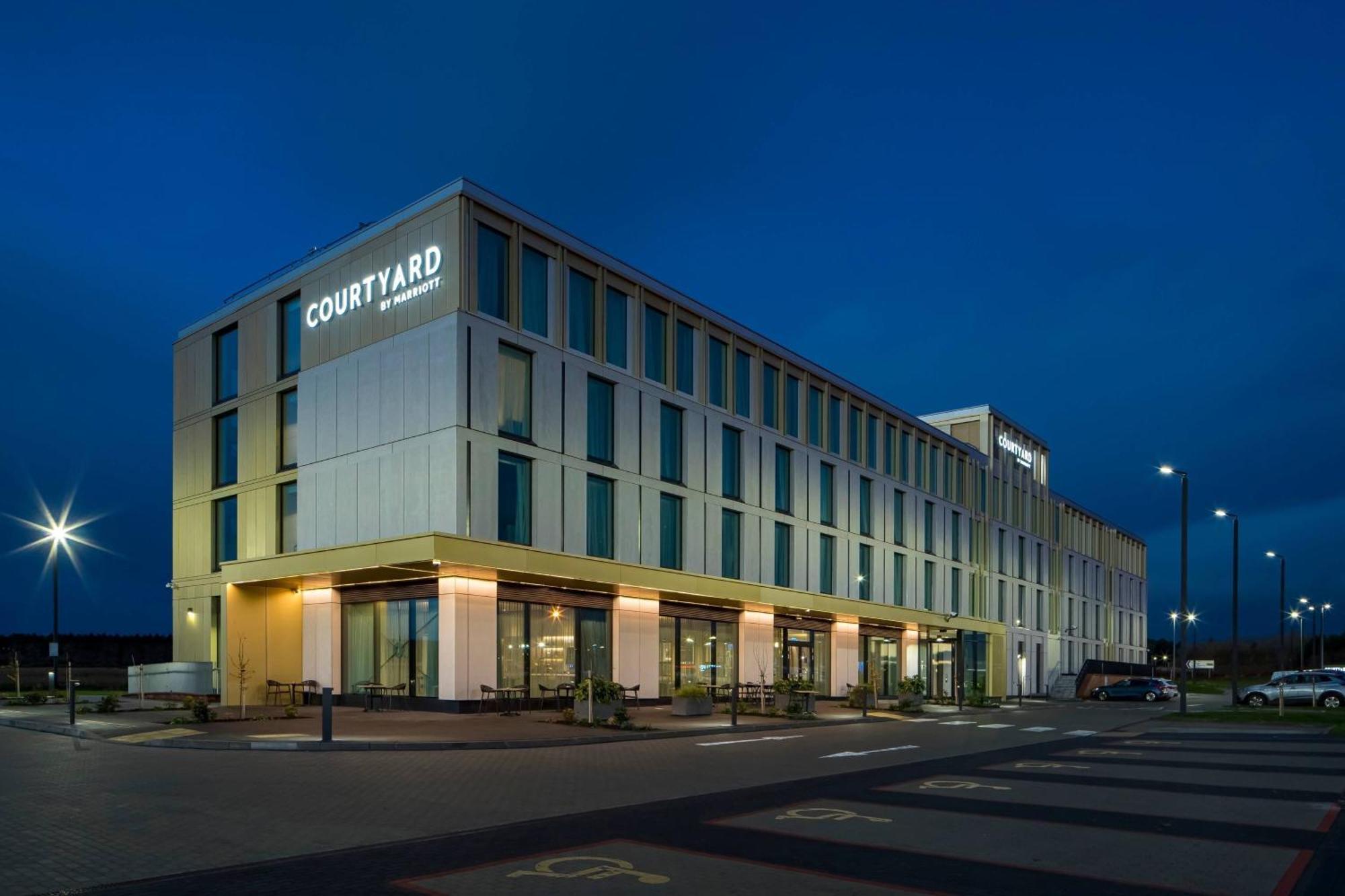 Courtyard By Marriott Inverness Airport Exteriér fotografie